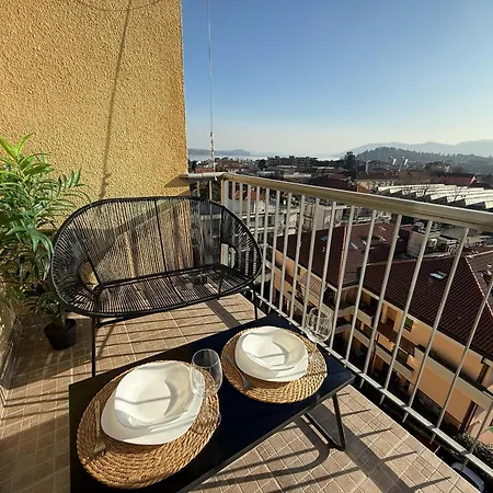 Attico Vista Lago, Relax & Wi-fi Intra