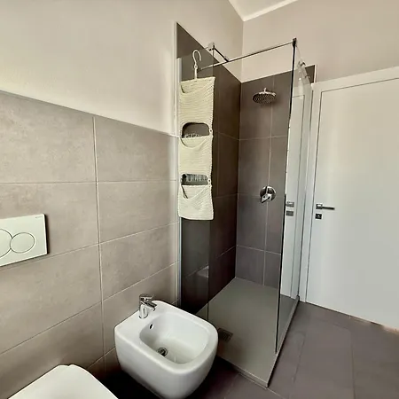 Attico Vista Lago, Relax & Wi-fi *