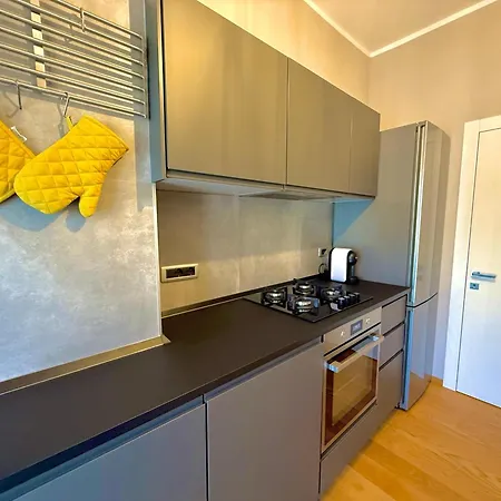 Attico Vista Lago, Relax & Wi-fi * Intra