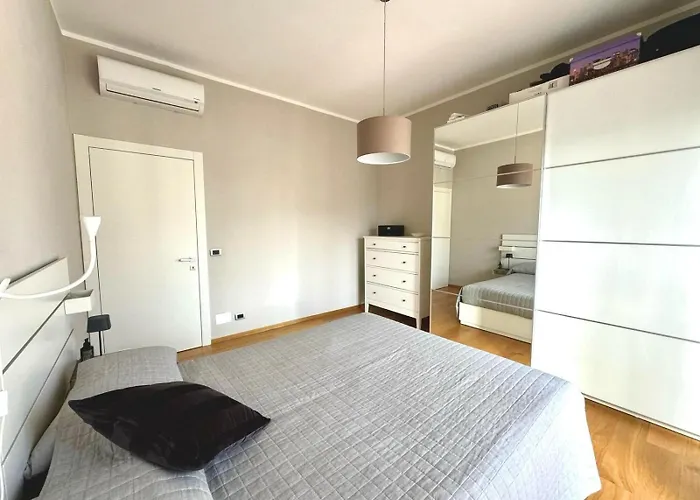 Attico Vista Lago, Relax & Wi-fi * Intra