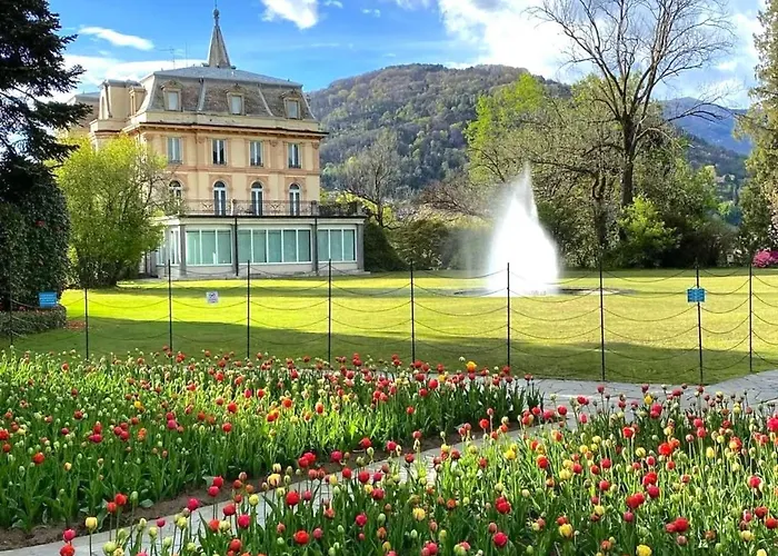 Attico Vista Lago, Relax & Wi-fi Διαμέρισμα Intra